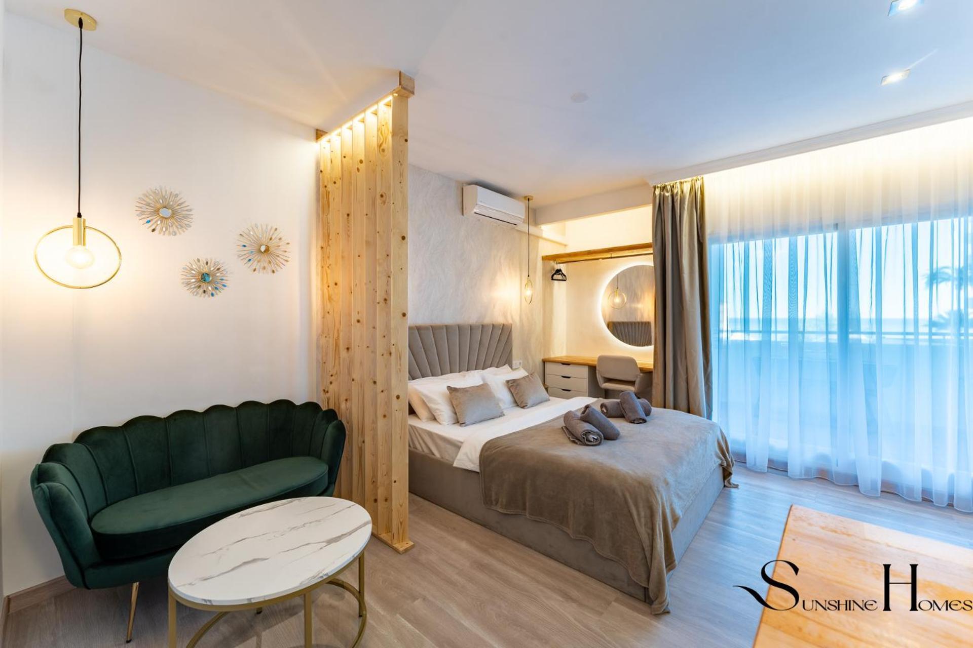 Seaview Beachfront Studio With Aqua Park & Balcony Benalmádena Extérieur photo