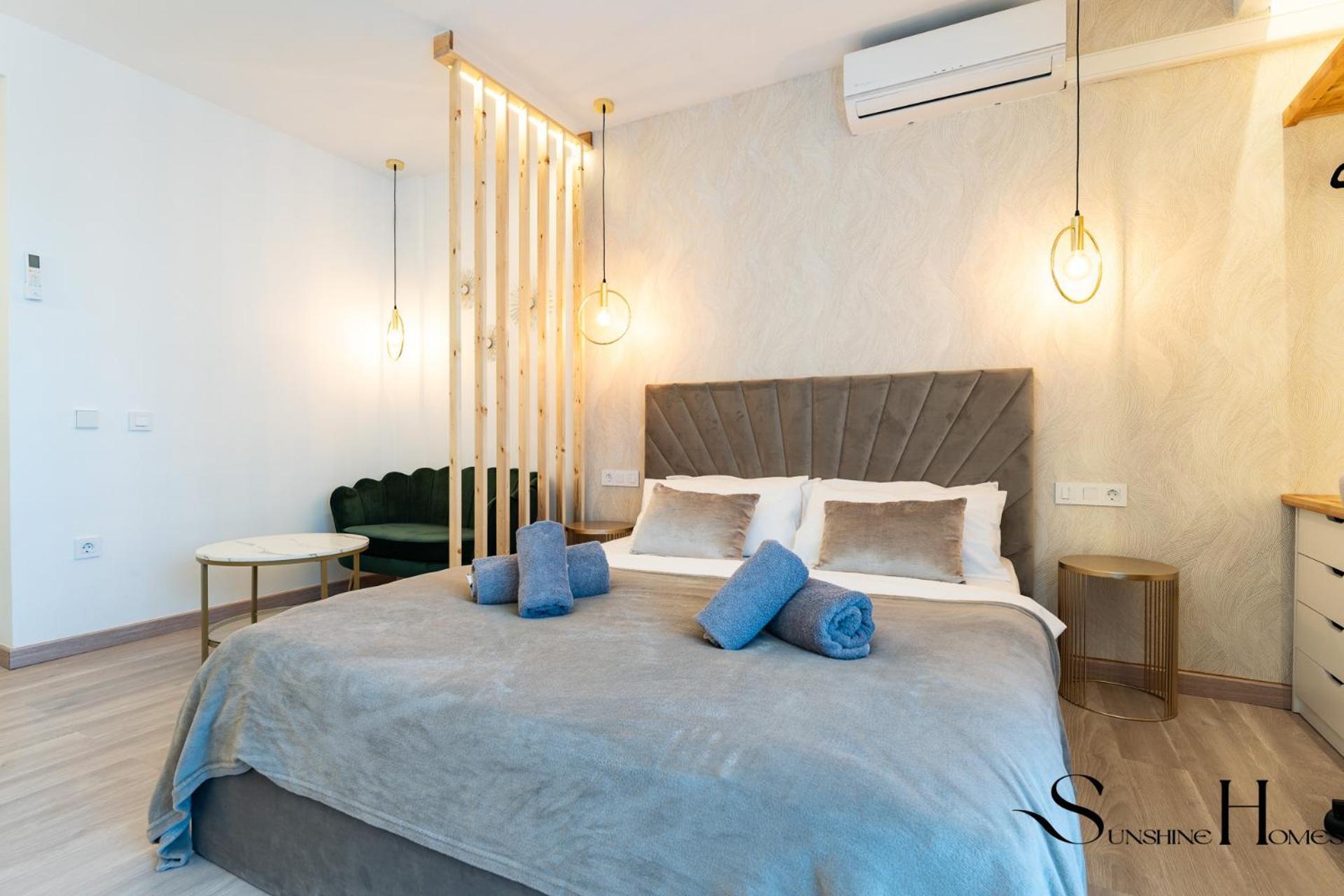 Seaview Beachfront Studio With Aqua Park & Balcony Benalmádena Extérieur photo