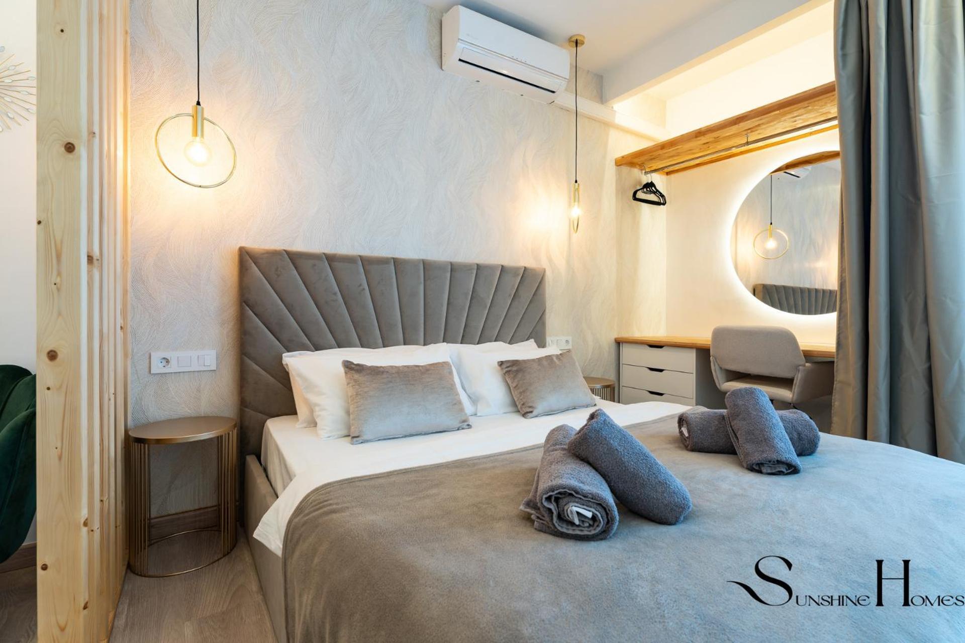 Seaview Beachfront Studio With Aqua Park & Balcony Benalmádena Extérieur photo