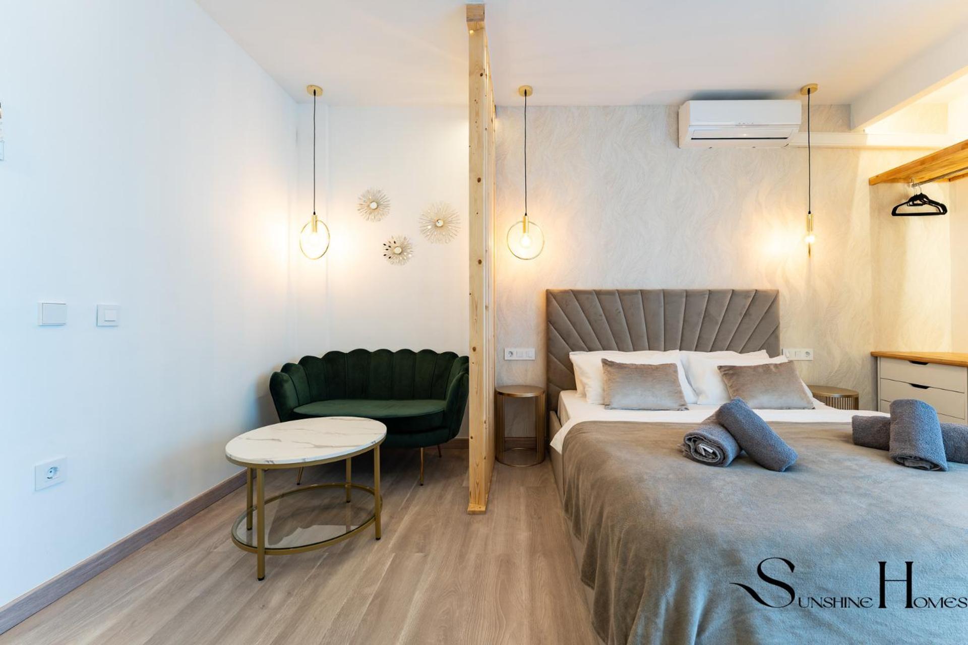 Seaview Beachfront Studio With Aqua Park & Balcony Benalmádena Extérieur photo