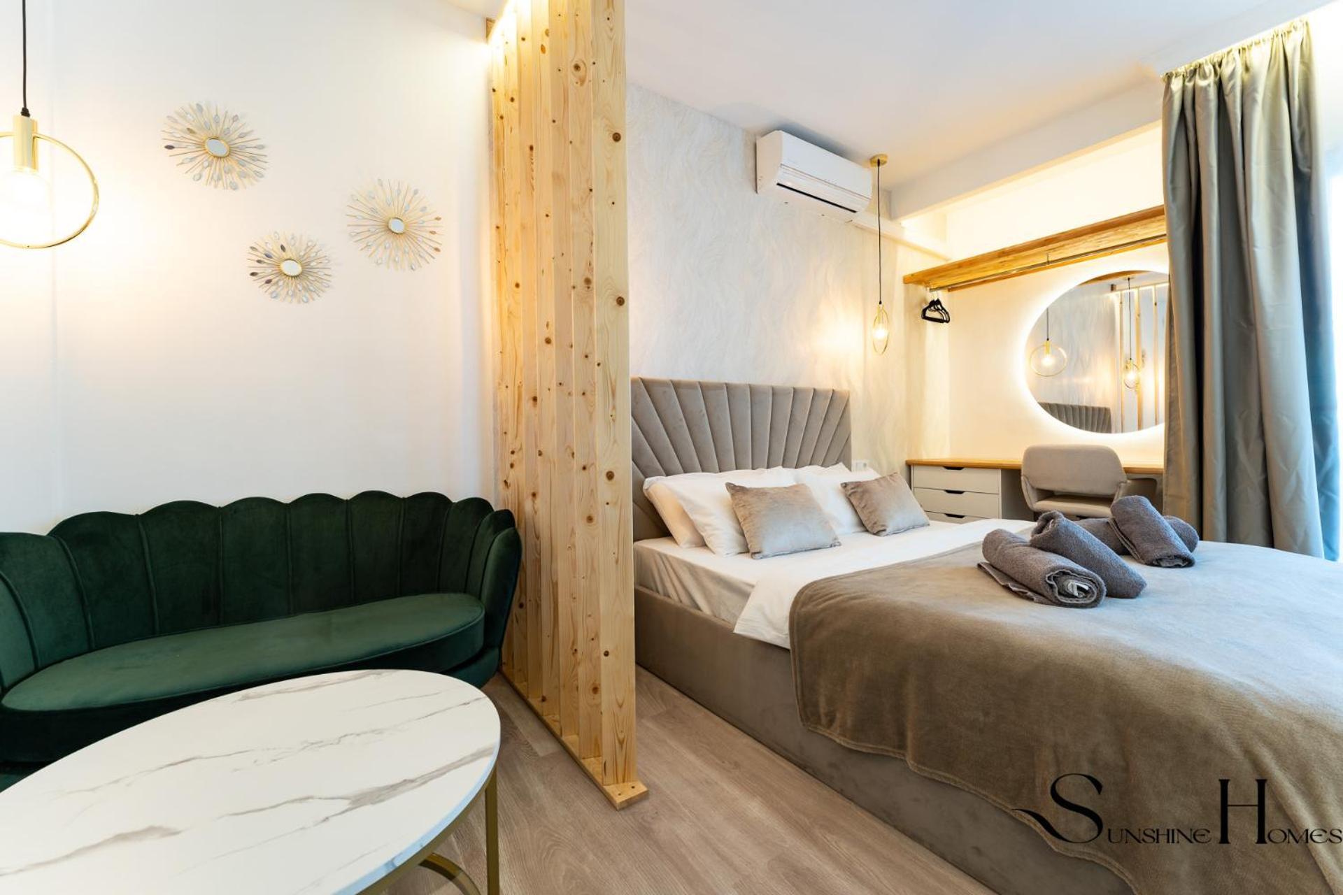 Seaview Beachfront Studio With Aqua Park & Balcony Benalmádena Extérieur photo